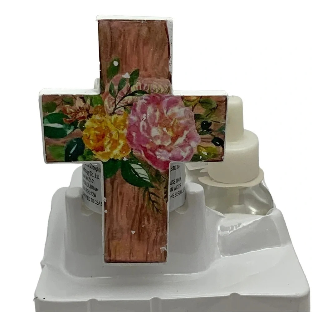Bella Villa Oil Fragrance Warmer Spiritual Religious Cross Spring Easter Plug In